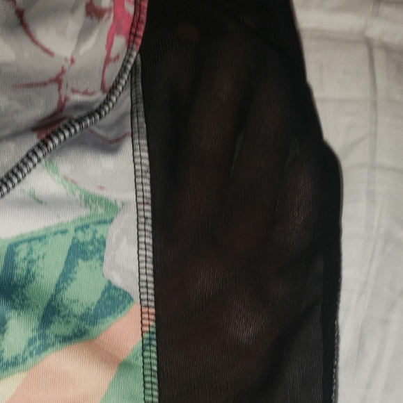 ACX Active Capris EUC - Picture 3 of 4